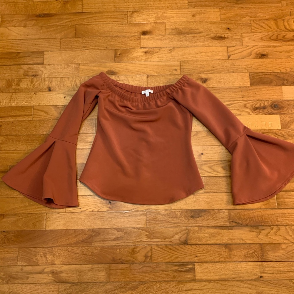 Revolve Leith off the shoulder orange top like new great material